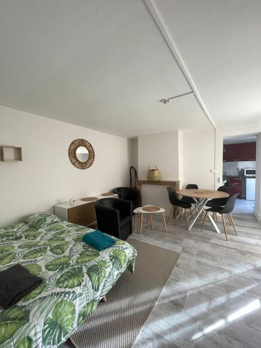 Apartamento Le Victor Hugo Besanzón Exterior foto