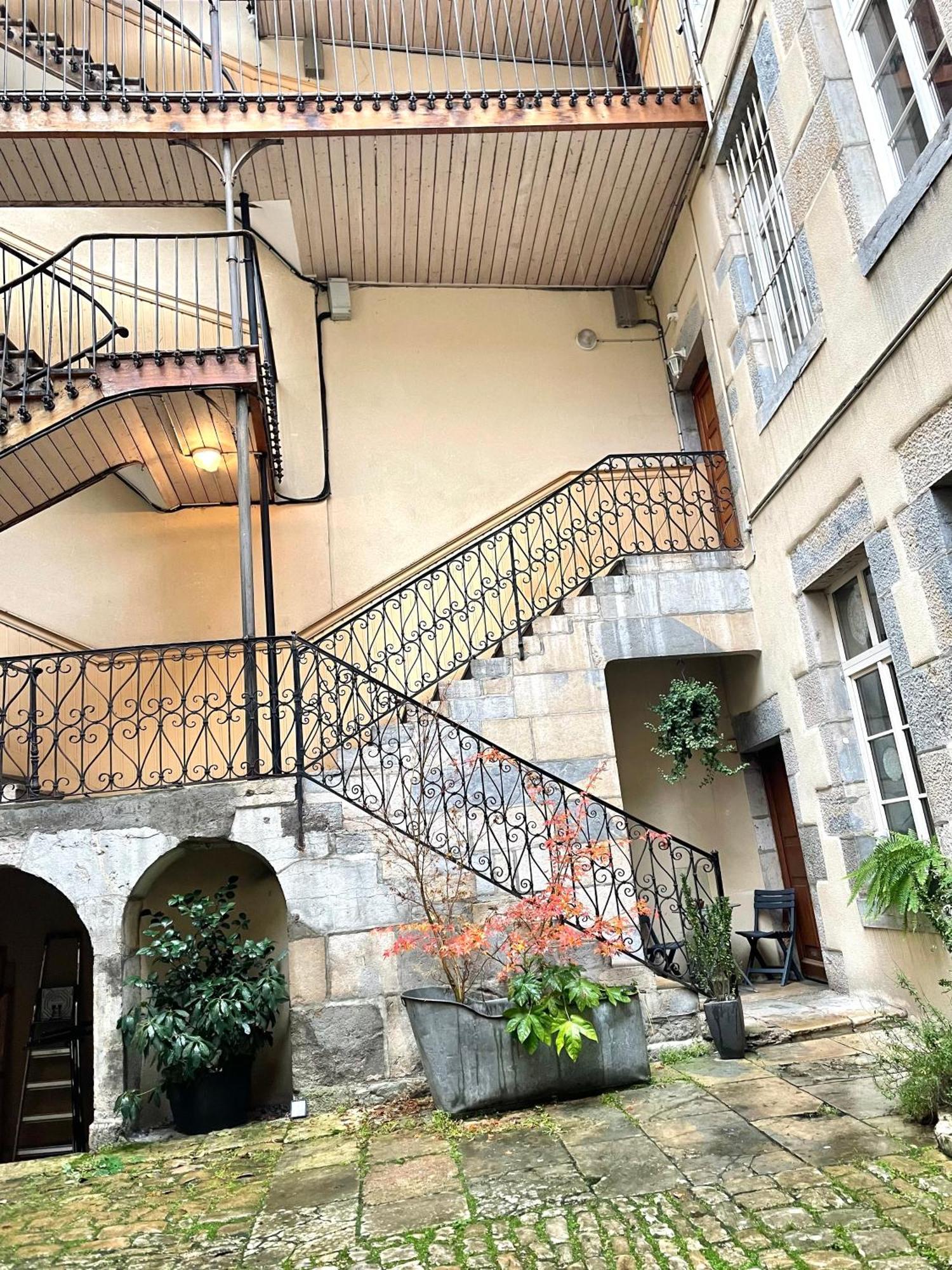 Apartamento Le Victor Hugo Besanzón Exterior foto